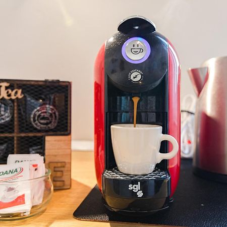 Casa Mya-Relax Al Porto, Wifi Veloce E Clima Apartman Livorno Kültér fotó